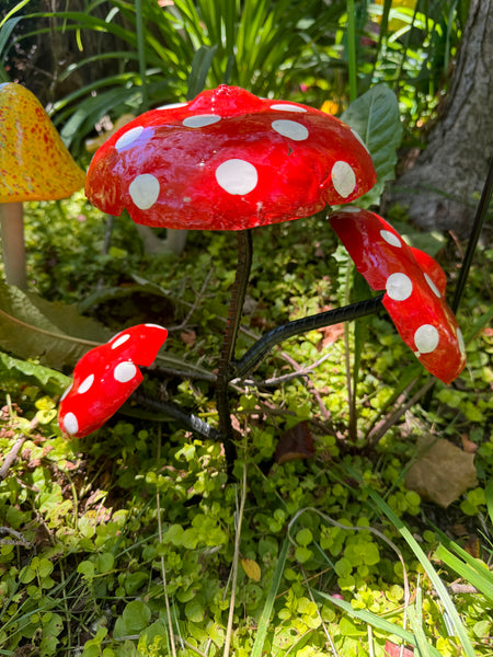 Metal Trio Toadstool