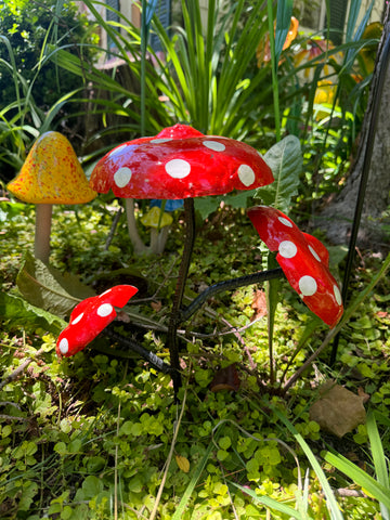 Metal Trio Toadstool